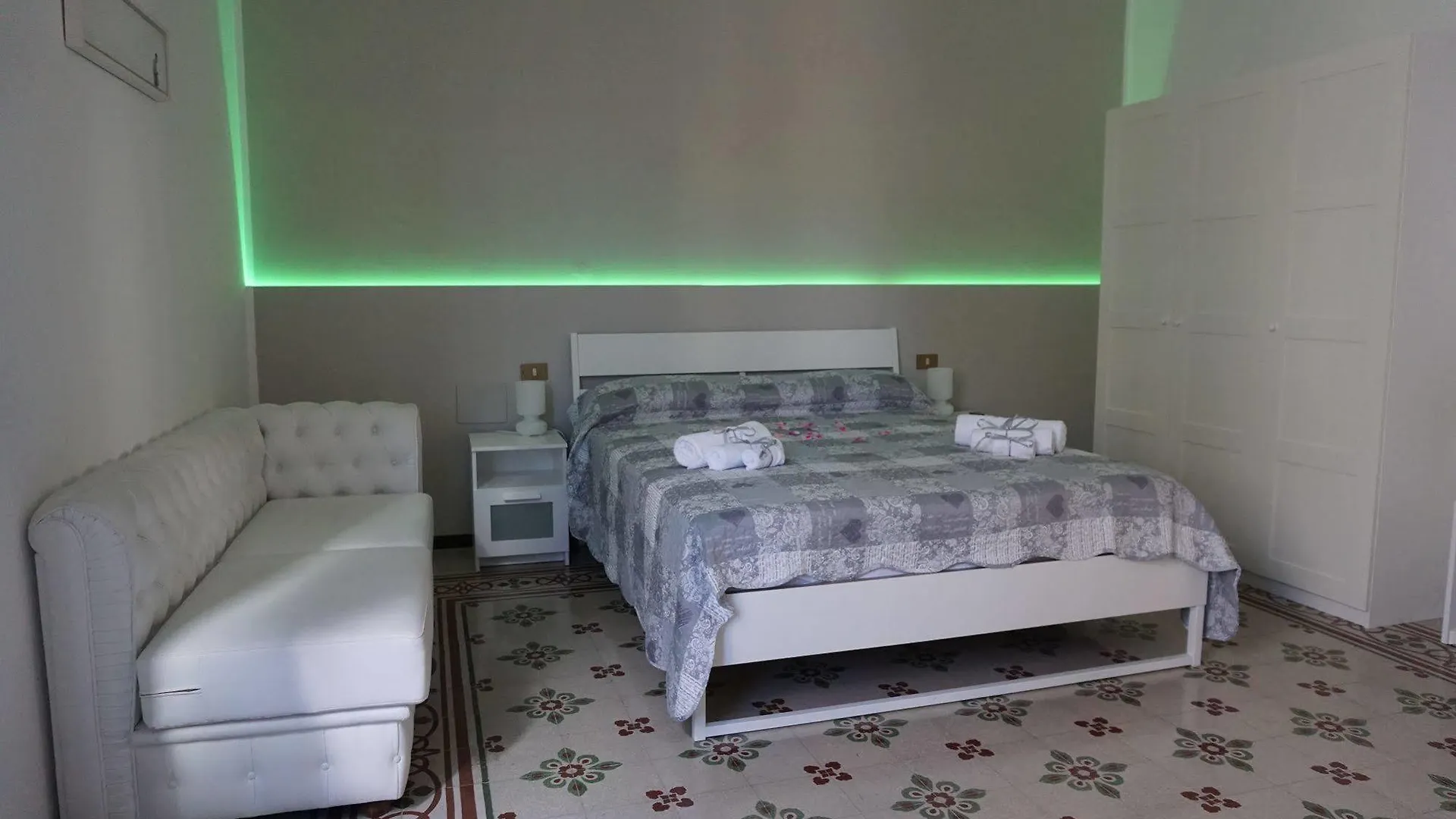 La Casa Dei Limoni Bed & Breakfast Palermo